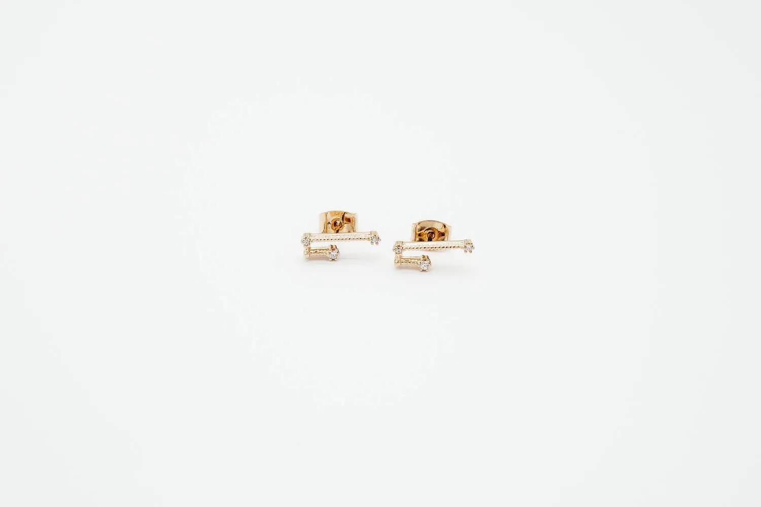 Aries Earrings Mar 21. - Apr 19.