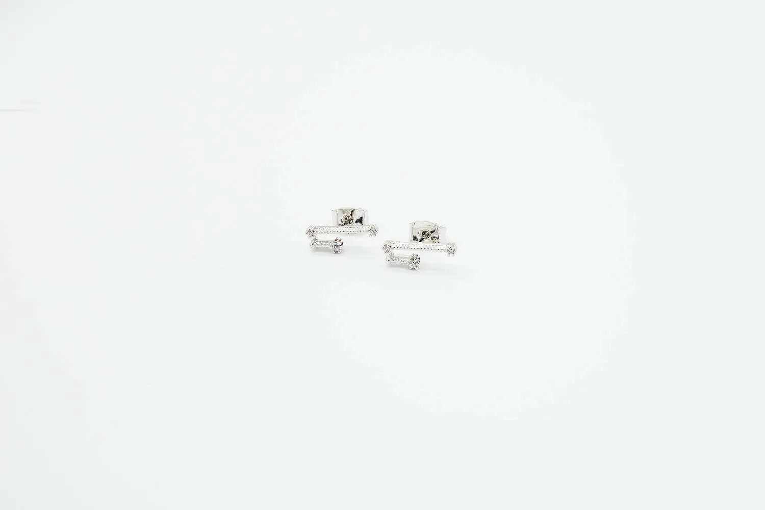 Aries Earrings Mar 21. - Apr 19.