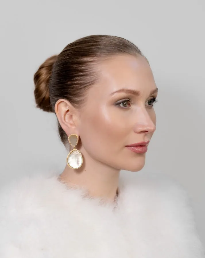 Bijou Earrings in Pearl