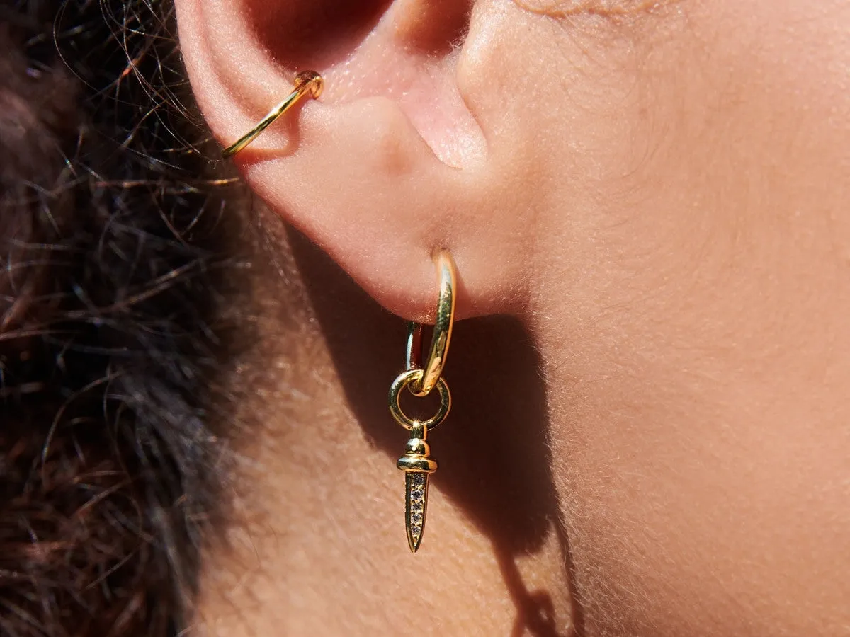 Dagger Hoops