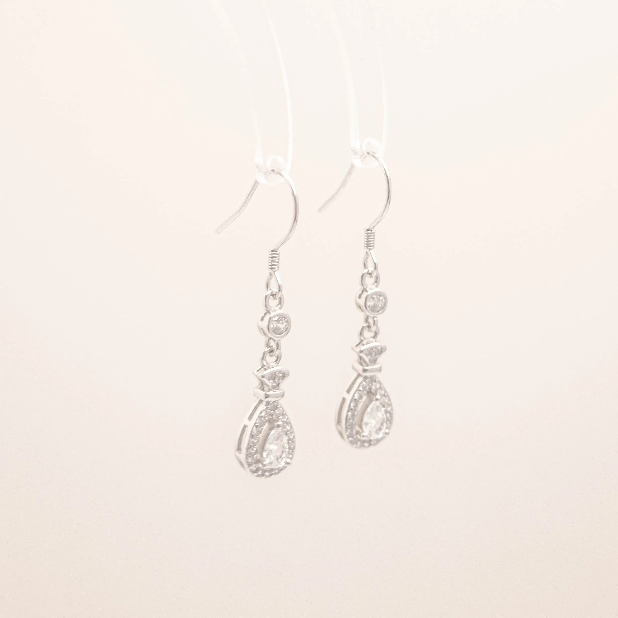 Dangling Crystal Money Pouch Earrings