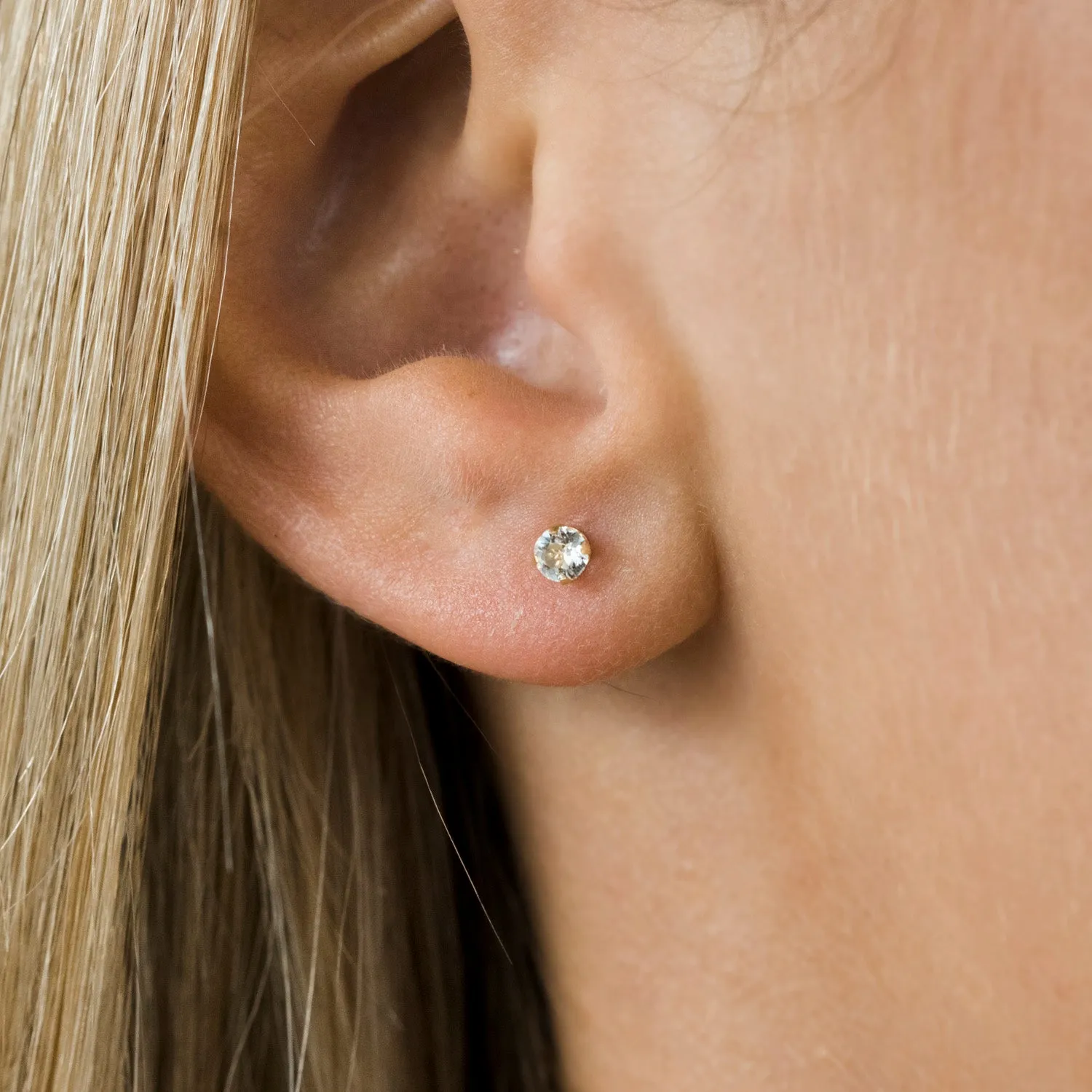 5mm Round Cubic Zirconia Stud Earrings with Gold Plating