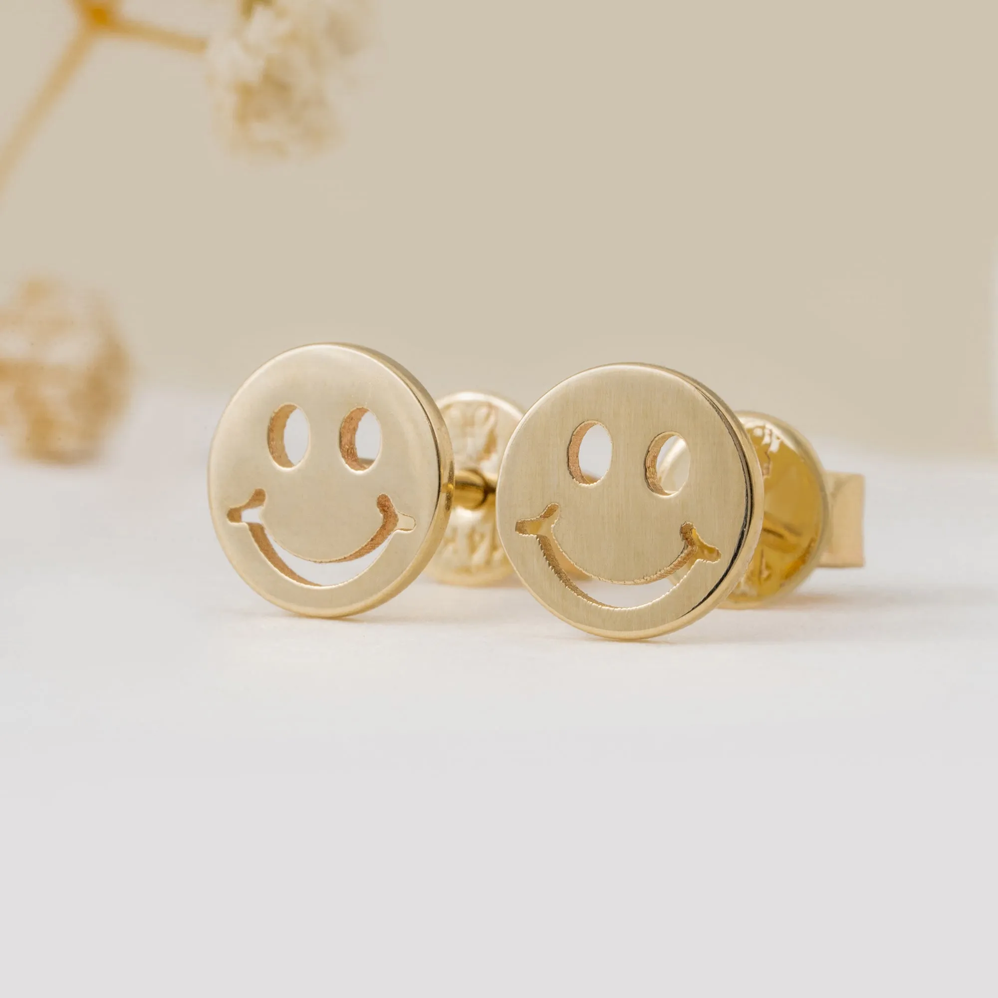 Happy Face Studs In Solid Gold, Joyce