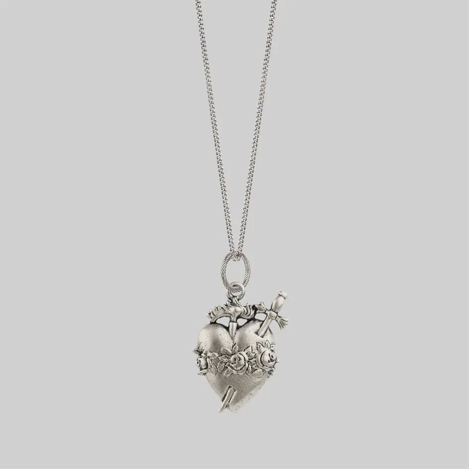 INFERNO. Sacred Heart Necklace - Silver