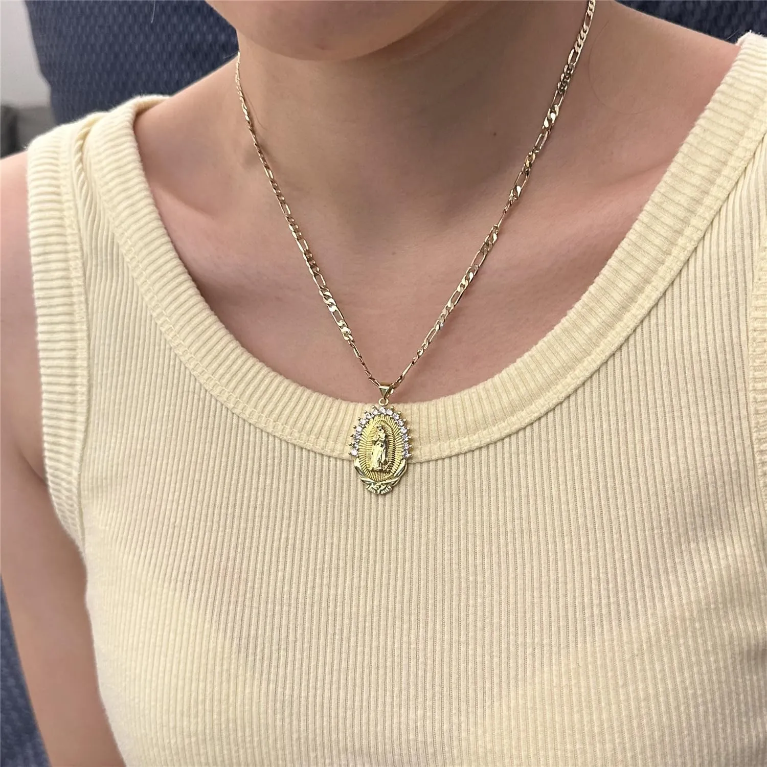 kelistom 18K Gold Plated Guadalupe Virgin Mary Necklace for Women Men Teens, Oval Zircon Inlay Virgin Mary Pendant with Stainless Steel Figaro Chain Necklace
