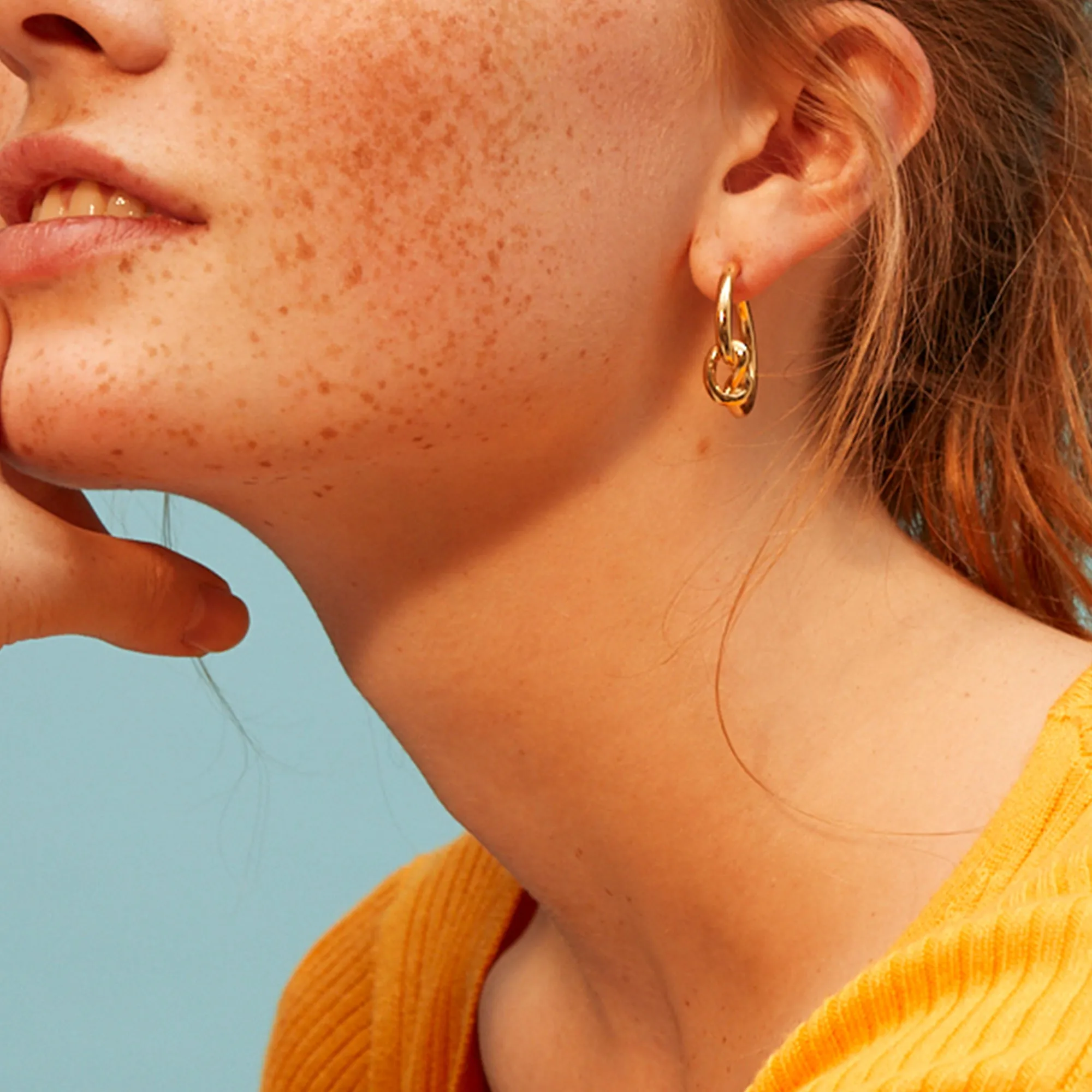 Knot Hoops