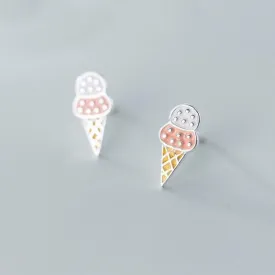 Minuscule Scoop Up Studs
