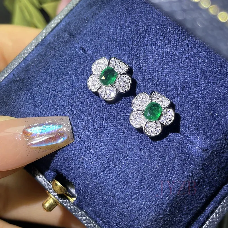 "925 Silver Emerald Stud Earrings: Timeless Elegance."