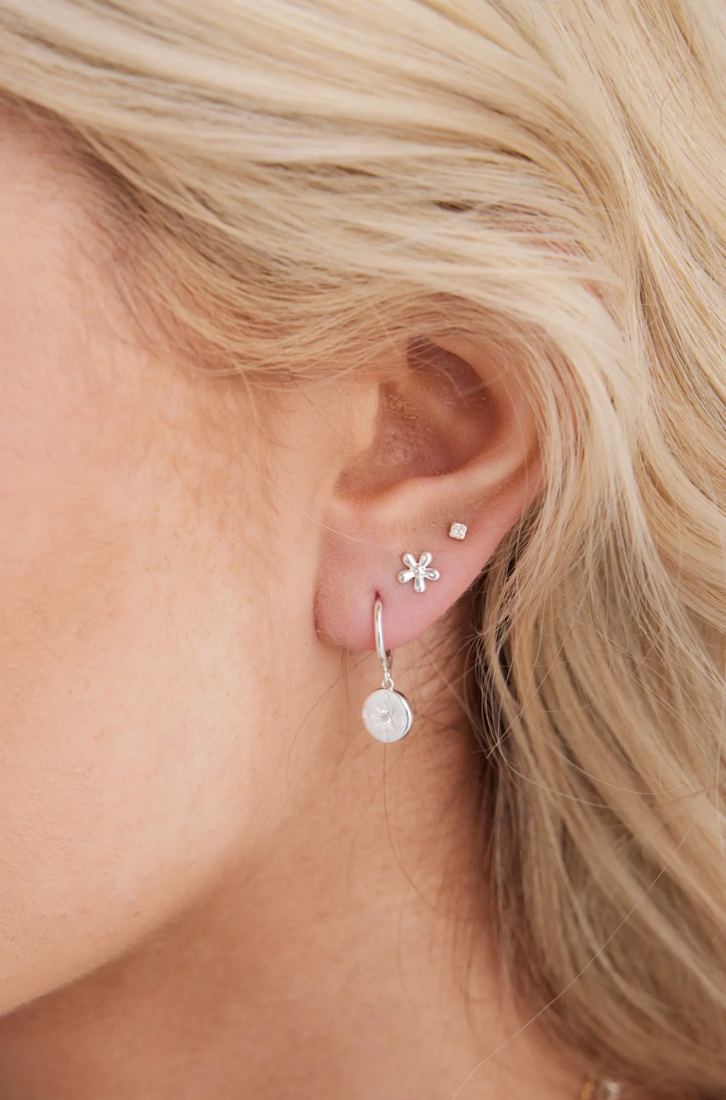 Rima Huggie Earrings Silver