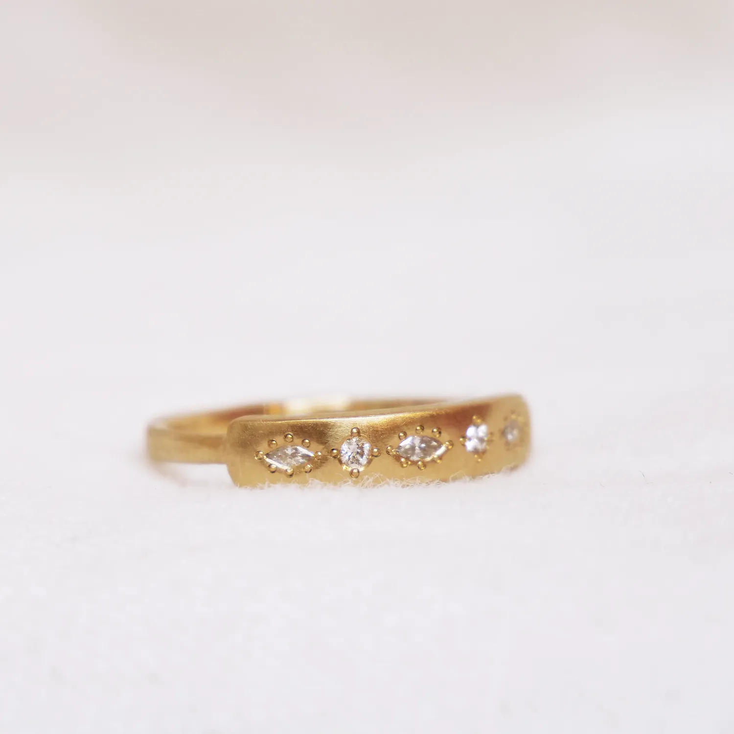 Starry Sky Diamond Ring