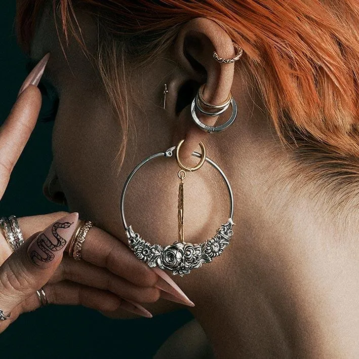 VEGA. Snake Skin Clicker Hoop Earrings - Gold