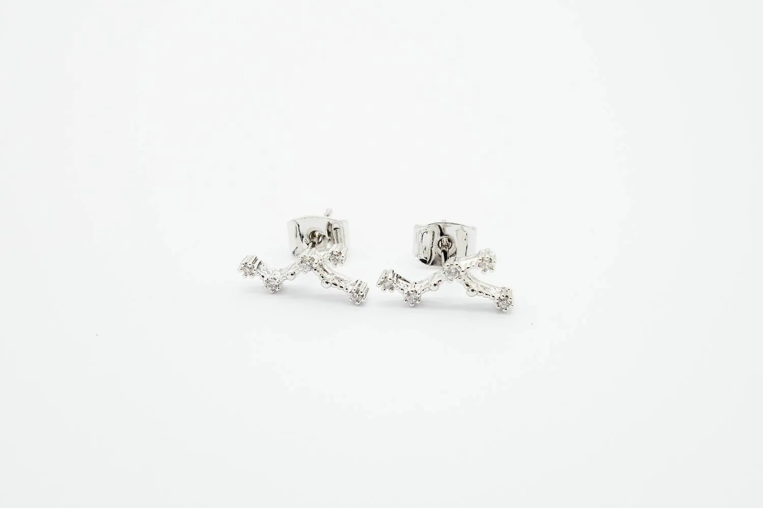 Virgo Earrings Aug 23. - Sept 22.