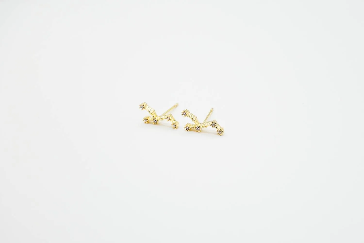 Virgo Earrings Aug 23. - Sept 22.